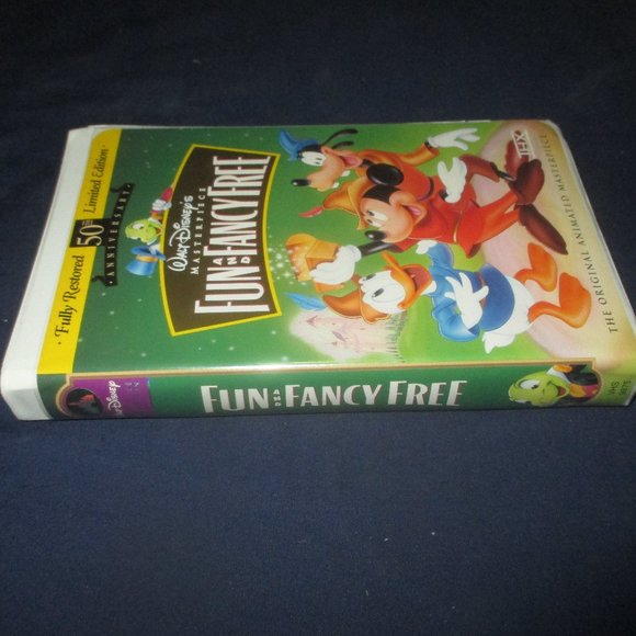 Walt Disney's Fun and Fancy Free (VHS, 1997) 50th Anniversary Clamshell Case - Picture 2 of 6